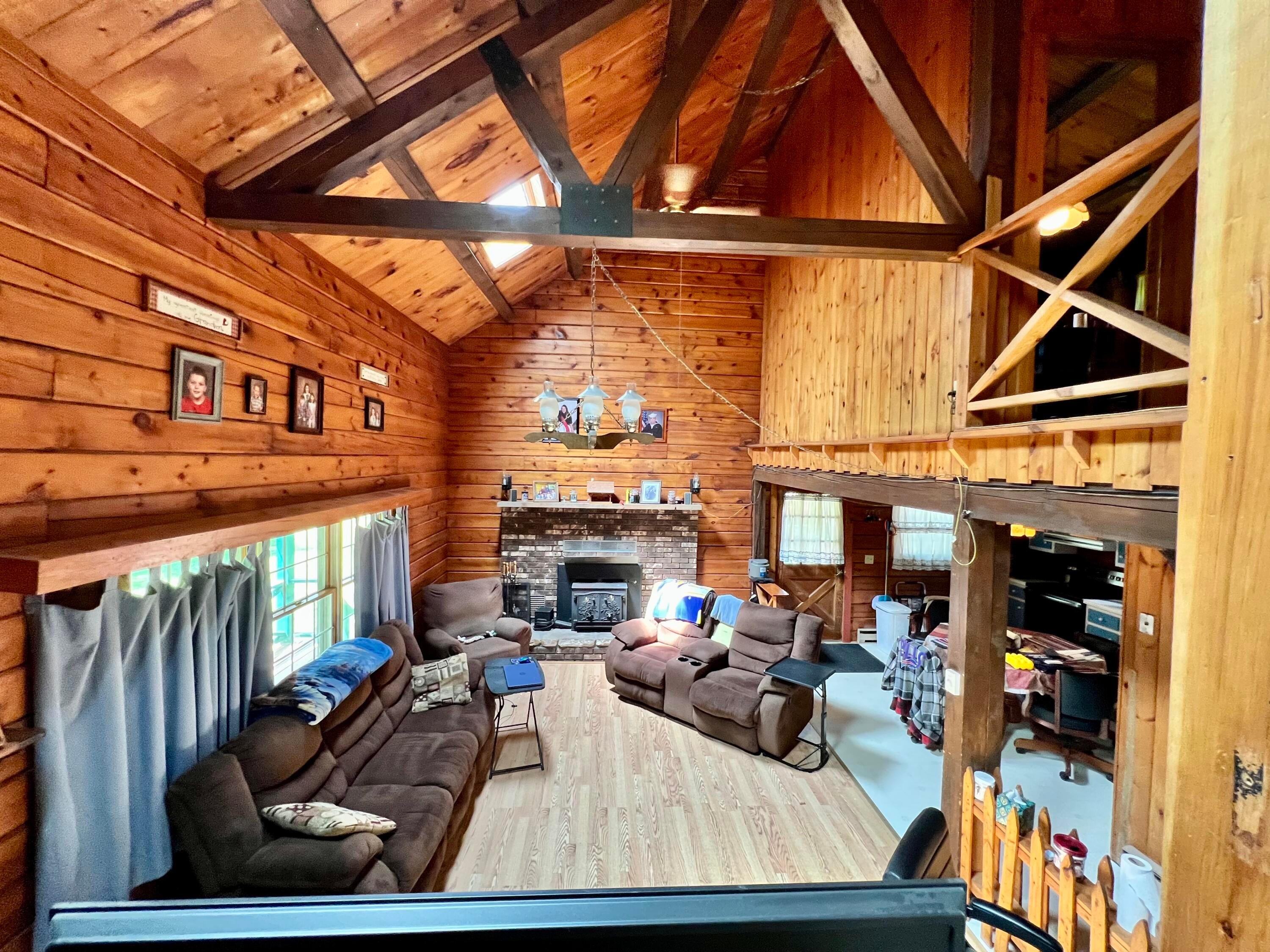 24 Lauradee Drive