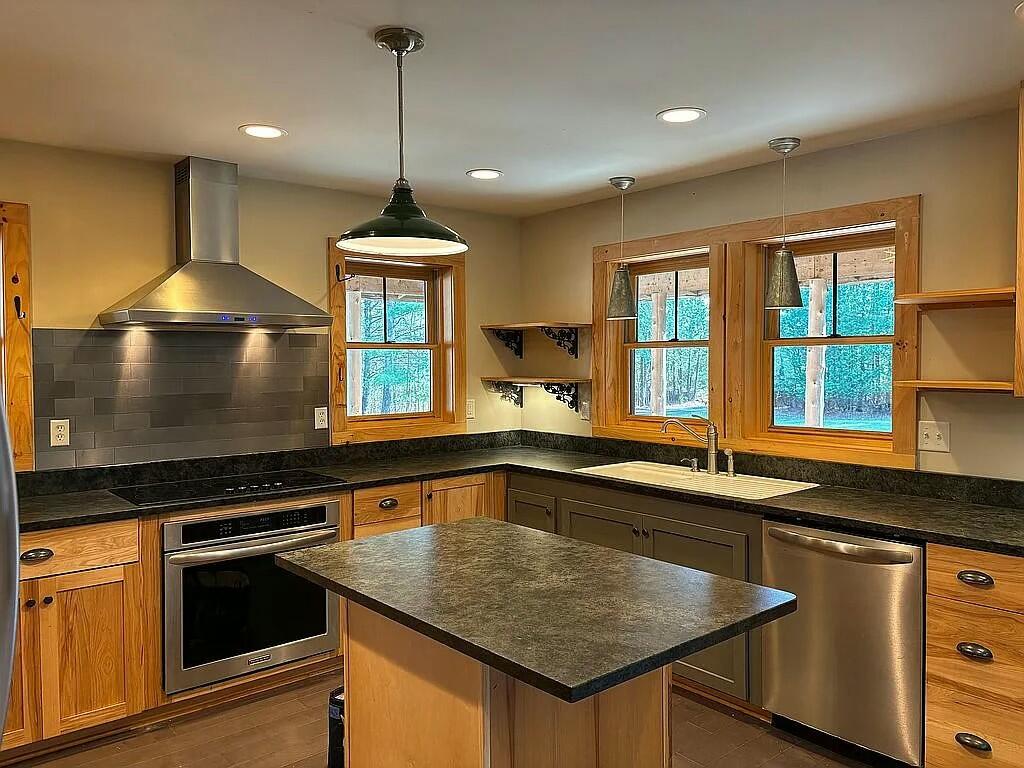 61 Blockhouse Road