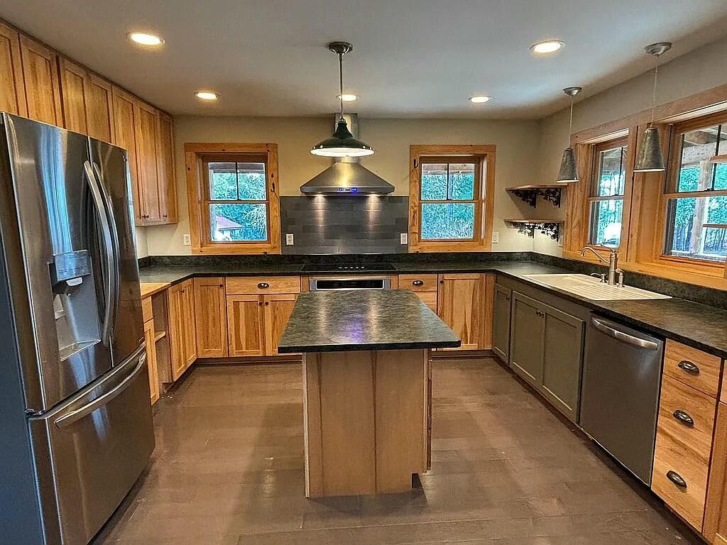 61 Blockhouse Road