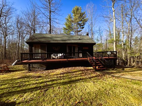 Photo of 184 Sequoia Mountain Lane, Jay, NY 12941 (MLS # 207117)
