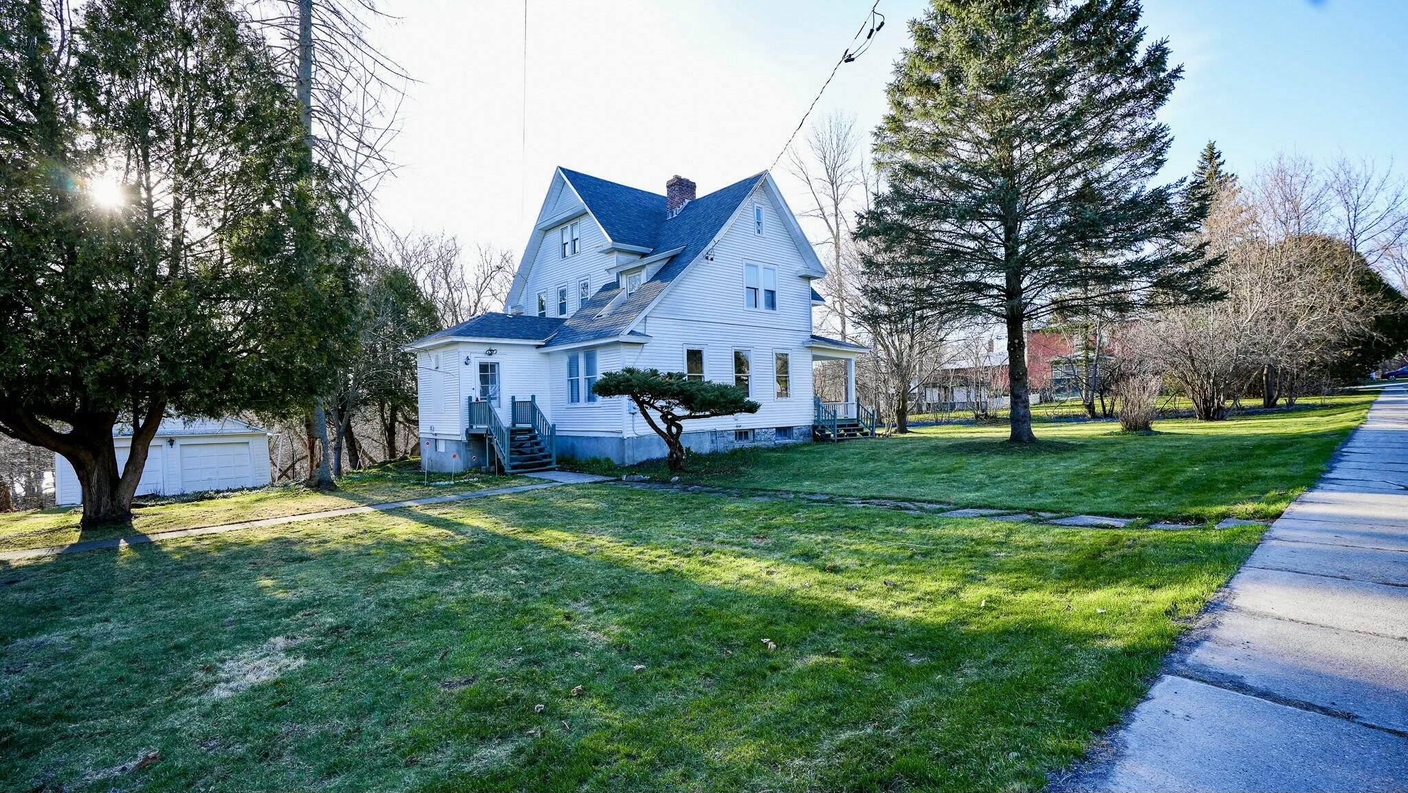 21 Oak Street, Champlain, New York image 5