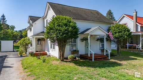 9 Adirondack Street Street Keene Valley NY 12943