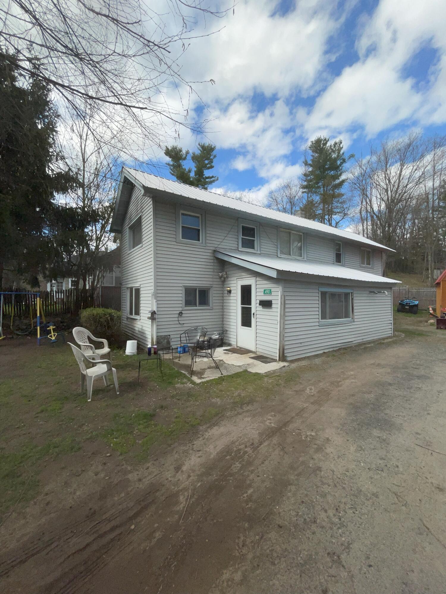 490 Forest Hill Avenue, Saranac Lake, New York image 2