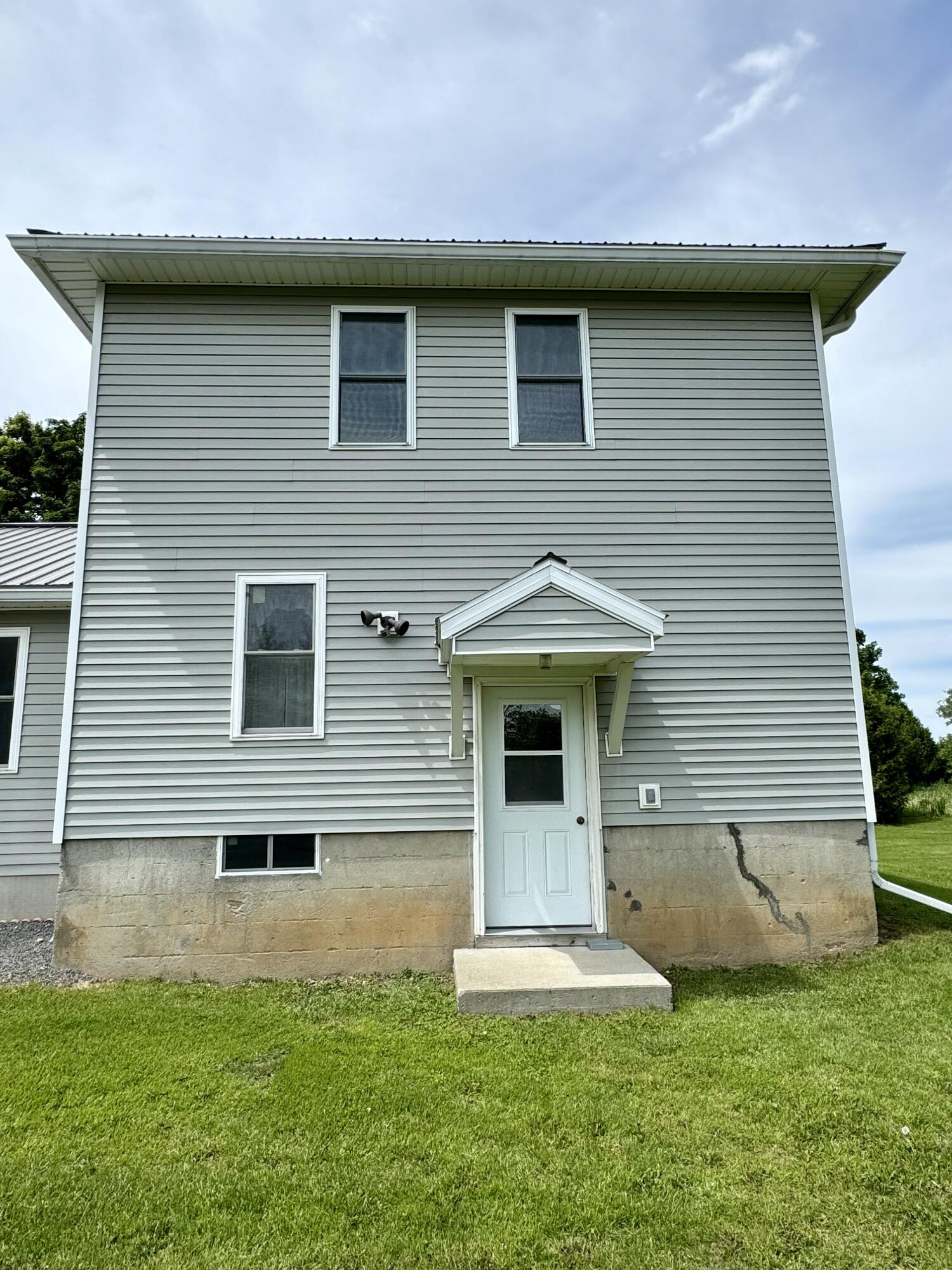 62 Smith Street Street, Rouses Point, New York image 8