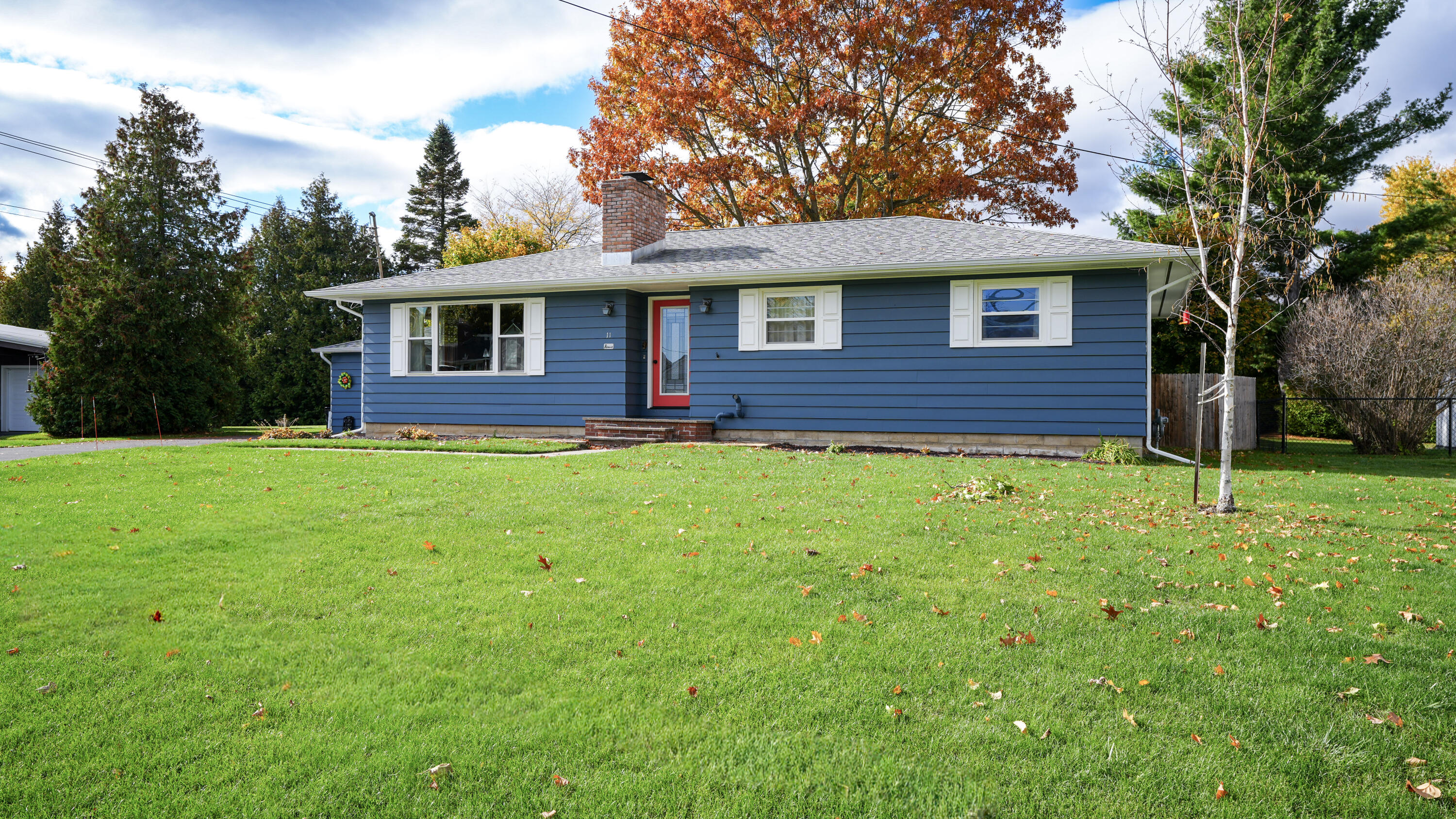 11 Laflure Lane