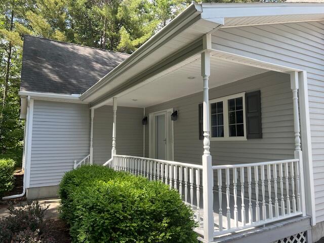 960 Fuller Road