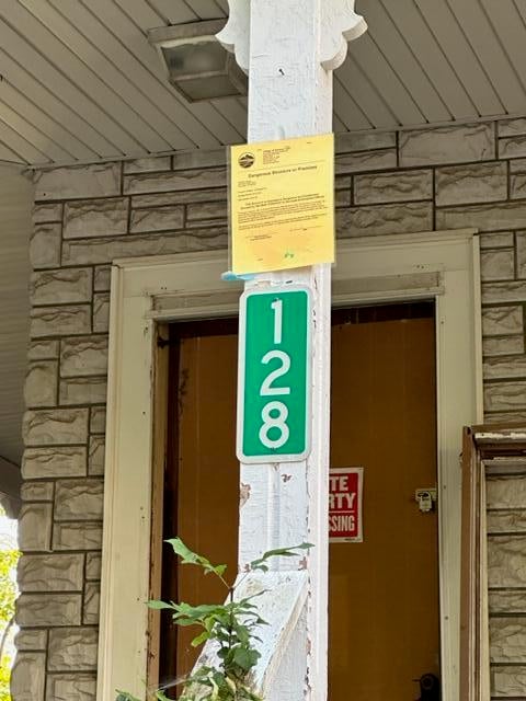 128 Margaret St. Street
