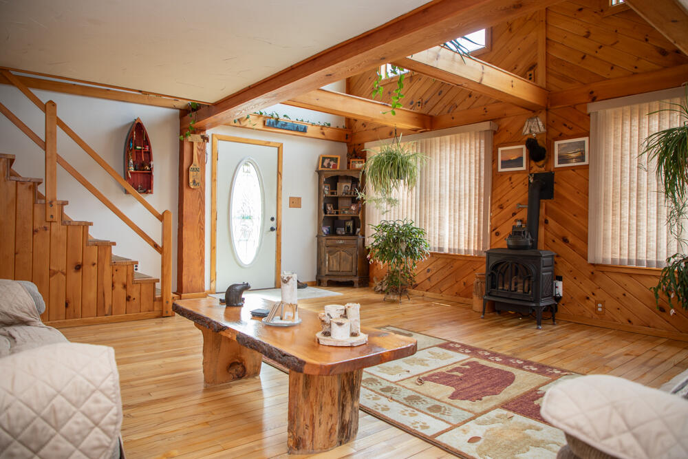 483 Cumberland Head Road, Plattsburgh, New York image 8