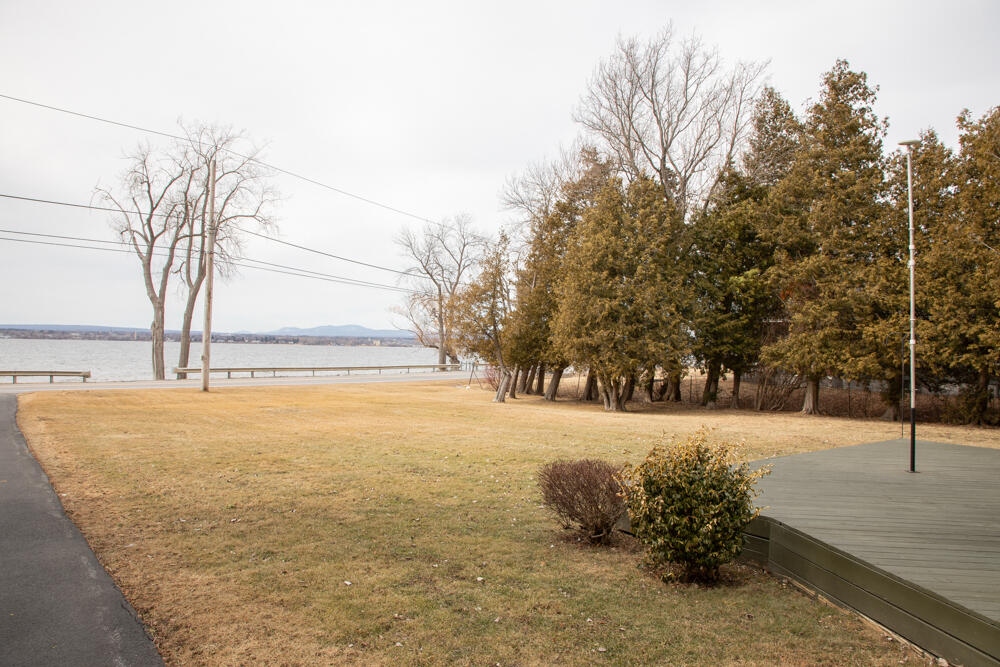 483 Cumberland Head Road, Plattsburgh, New York image 47