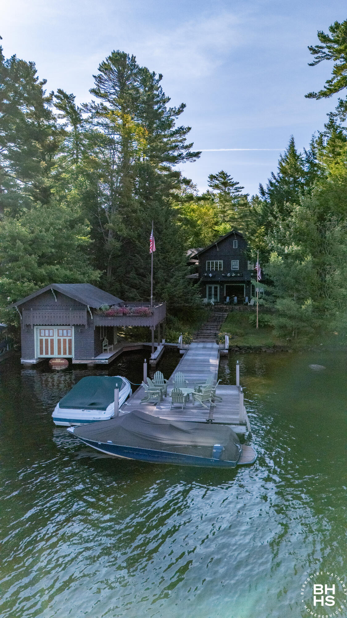 Lake Placid, New York 12946, United States, 10 Bedrooms Bedrooms, ,8 BathroomsBathrooms,Residential,Active,160626