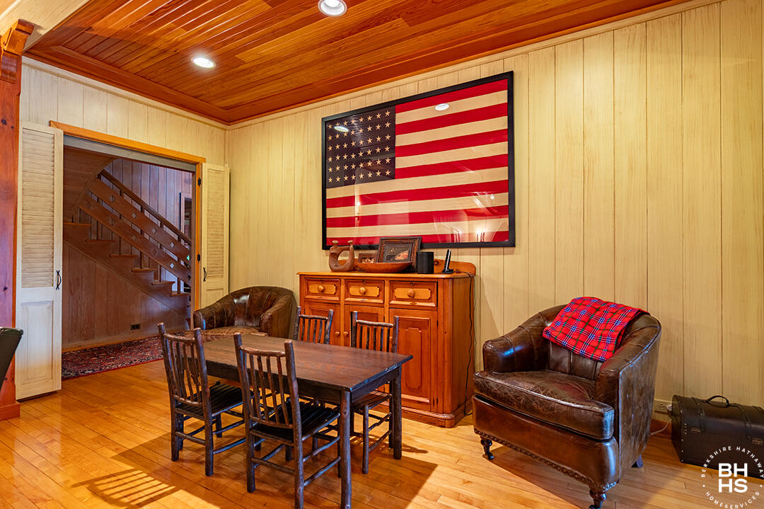 Lake Placid, New York 12946, United States, 10 Bedrooms Bedrooms, ,8 BathroomsBathrooms,Residential,Active,160626