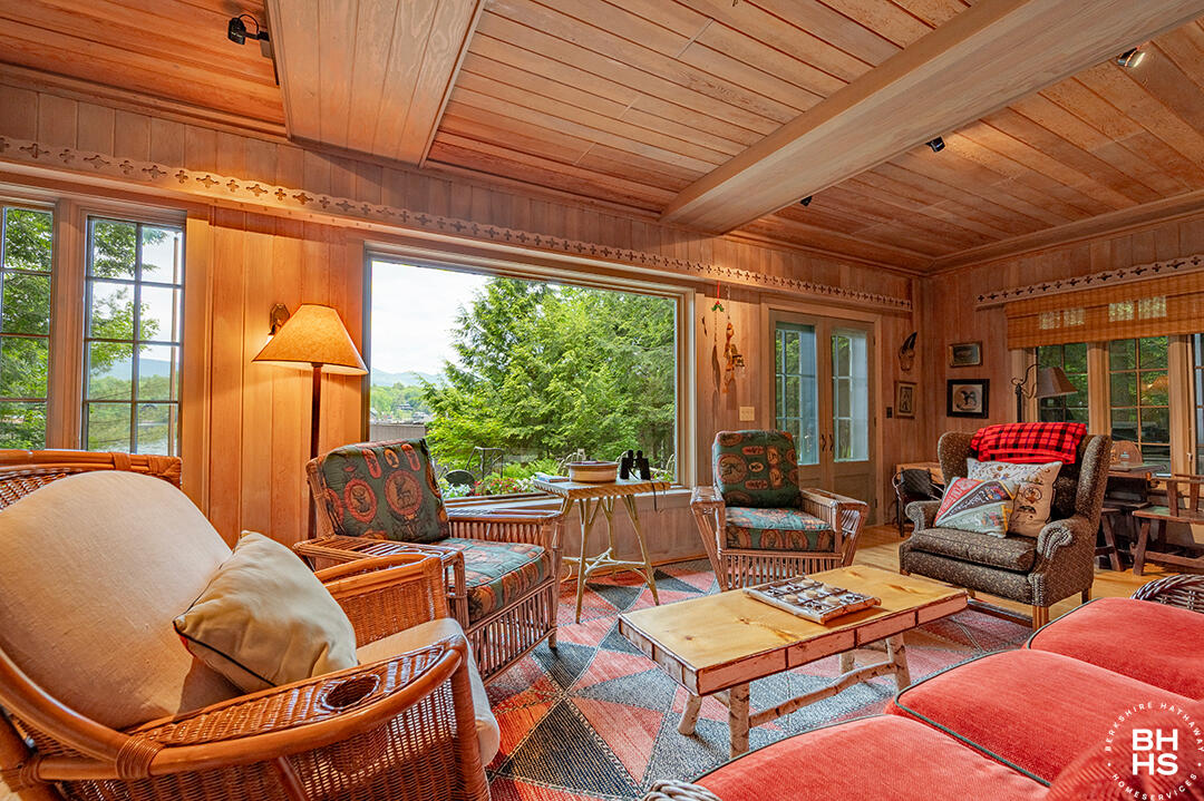 Lake Placid, New York 12946, United States, 10 Bedrooms Bedrooms, ,8 BathroomsBathrooms,Residential,Active,160626