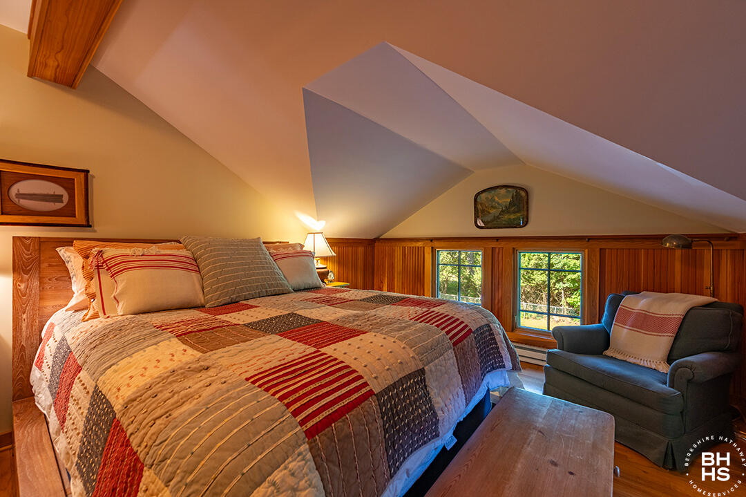 Lake Placid, New York 12946, United States, 10 Bedrooms Bedrooms, ,8 BathroomsBathrooms,Residential,Active,160626