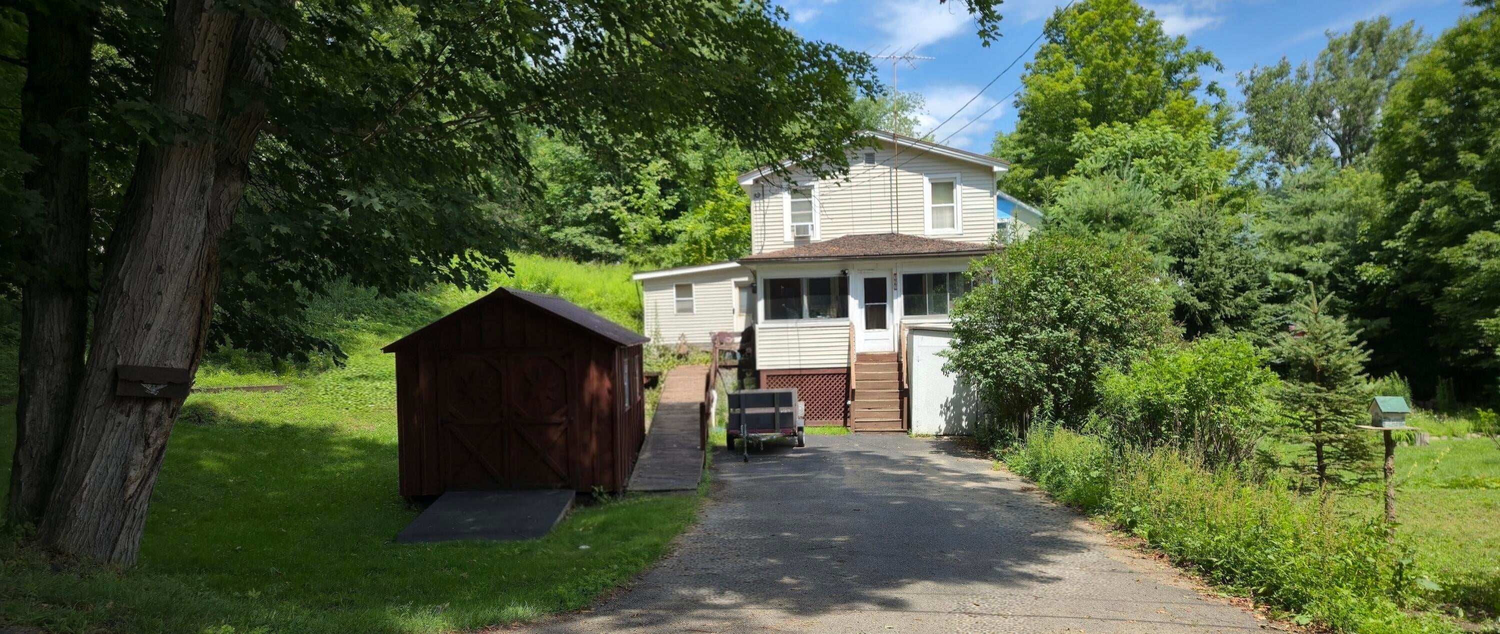 171 McIntyre Street
