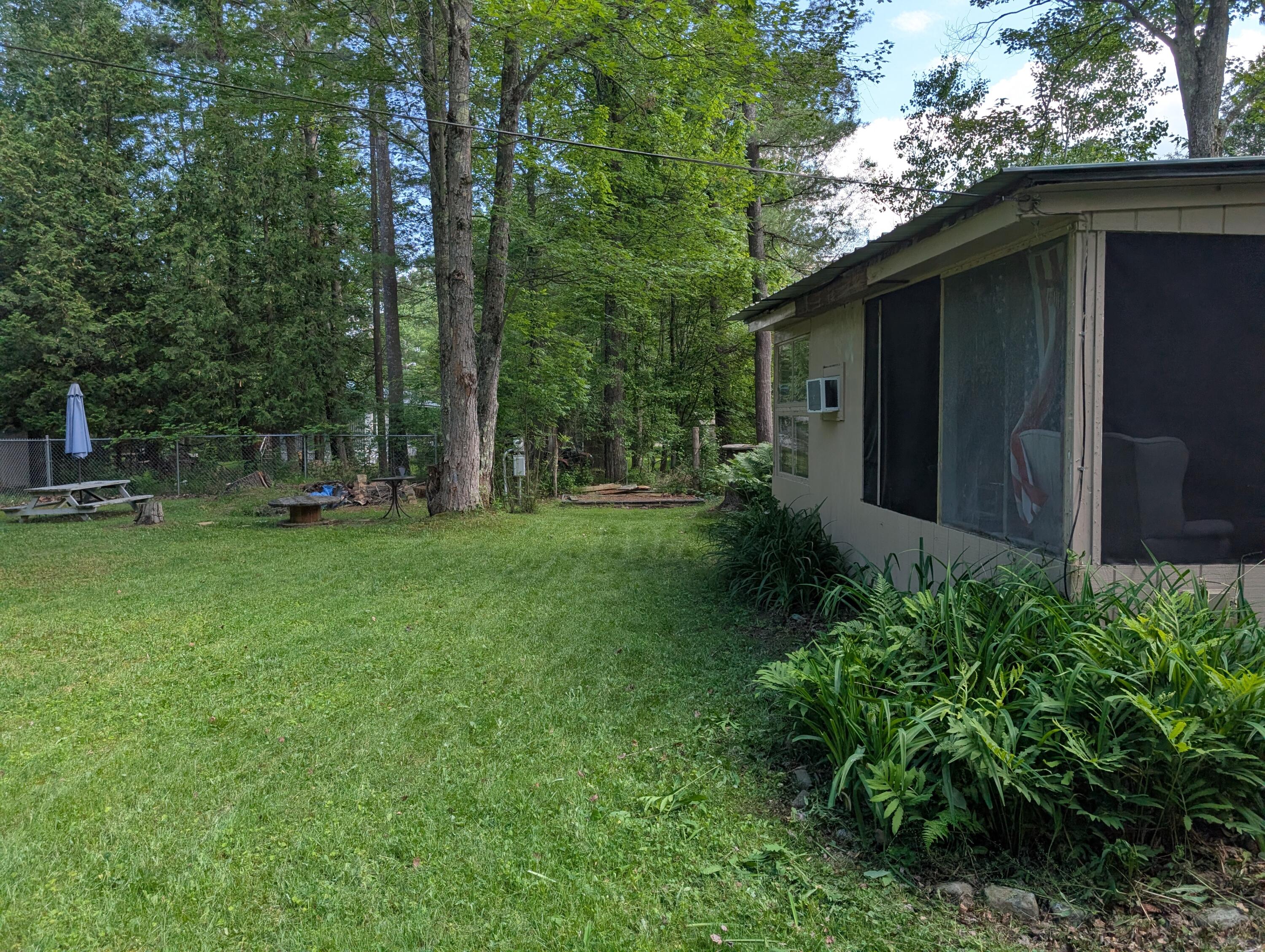 8 Spruce Avenue