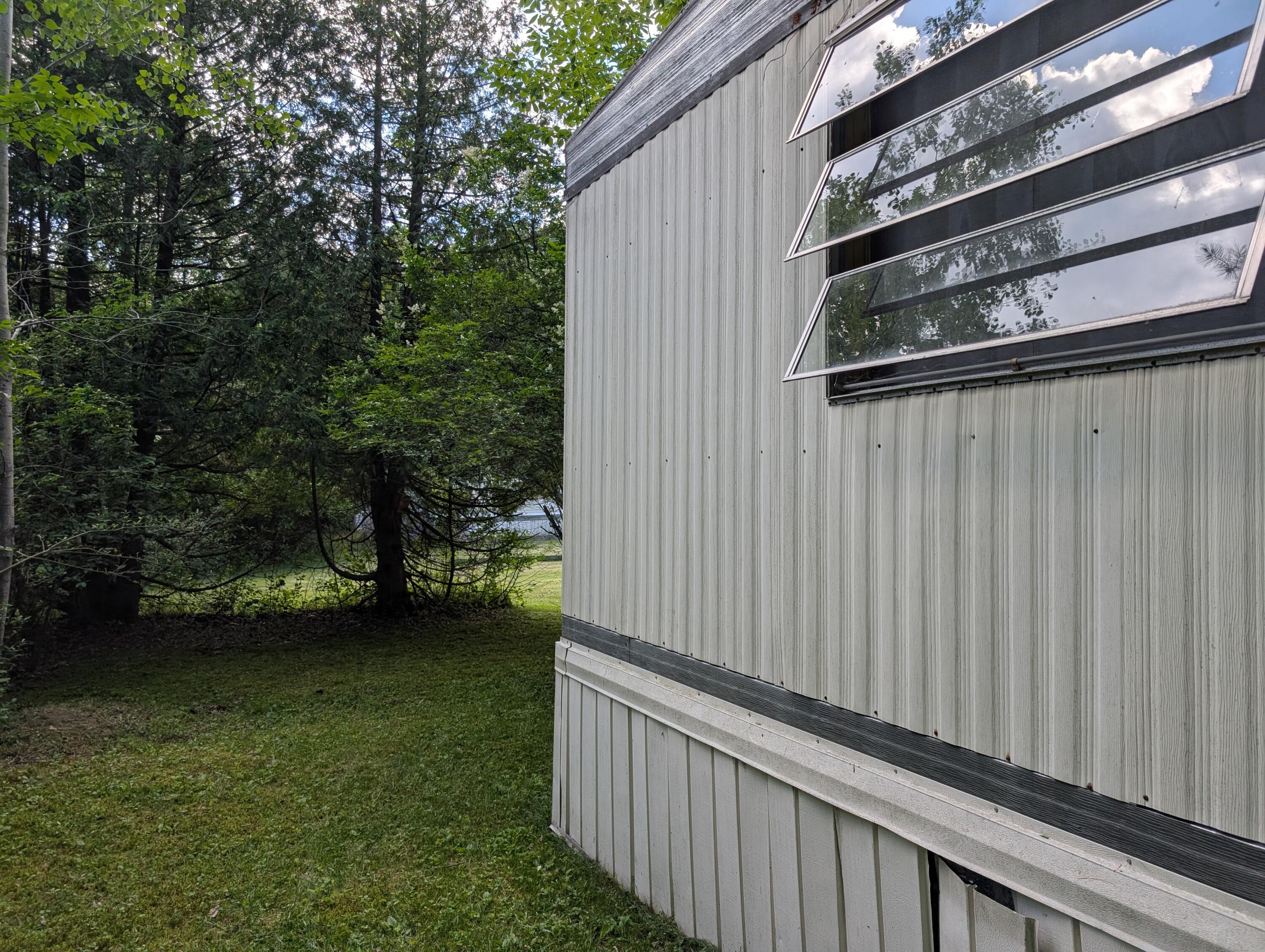 8 Spruce Avenue