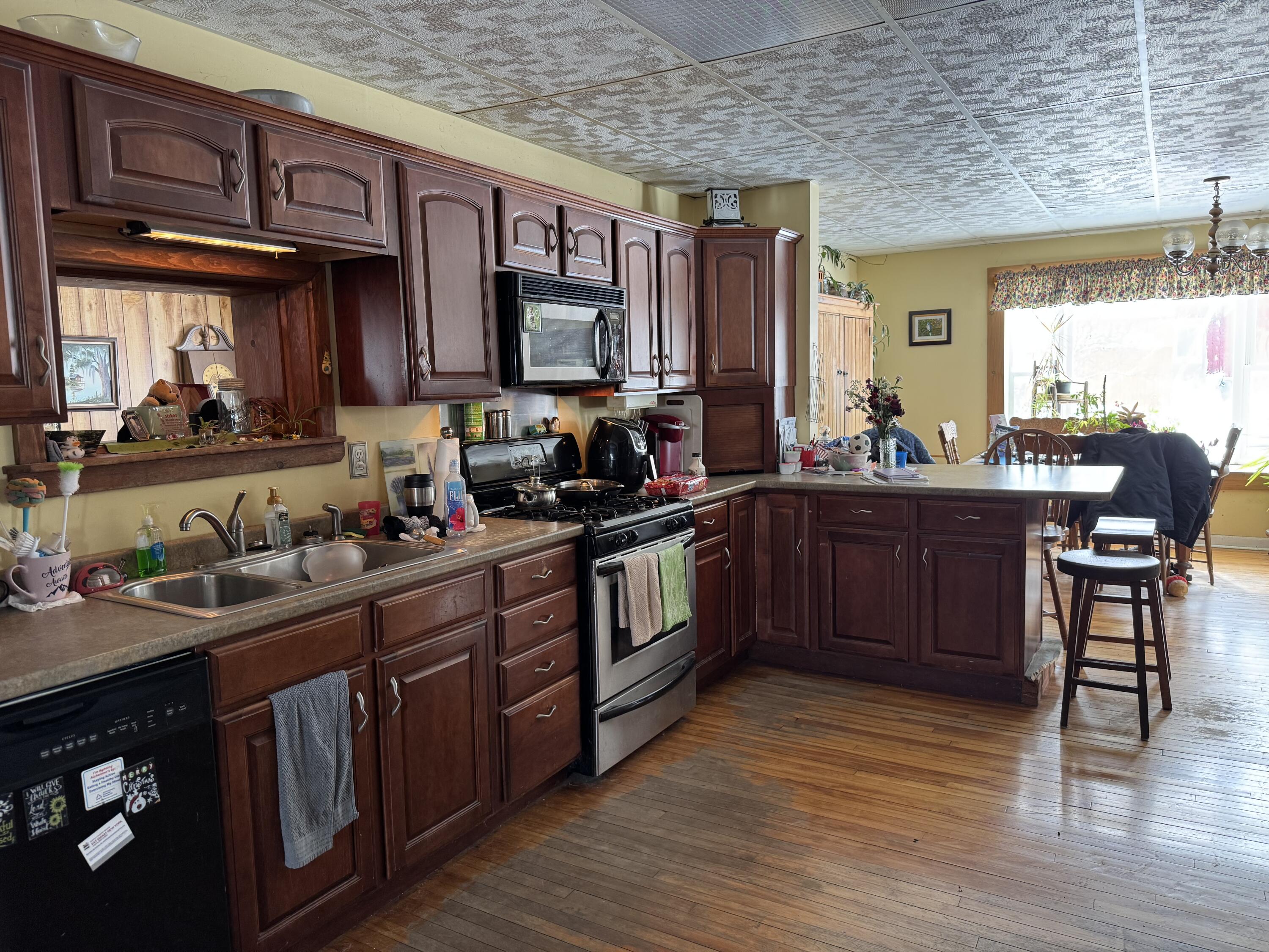 9 Franklin St Street, Chateaugay, New York image 4