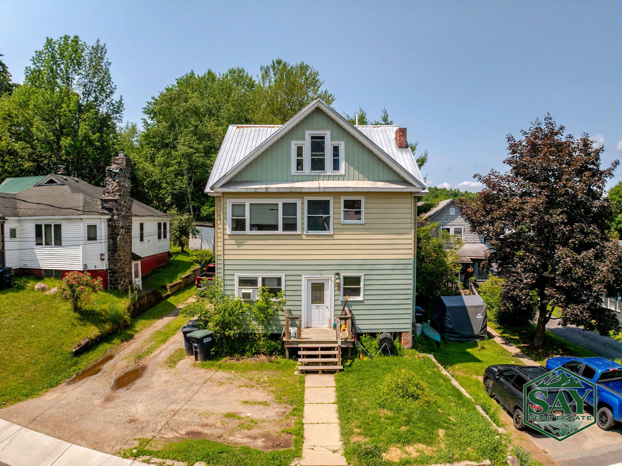 27 Winona Avenue