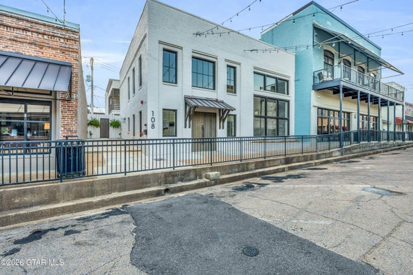 108 S LAFAYETTE ST, STARKVILLE, MS 39759 - Image 3cdc6f0dfa2e83618d2c41c7b3de75cb/1378181601
