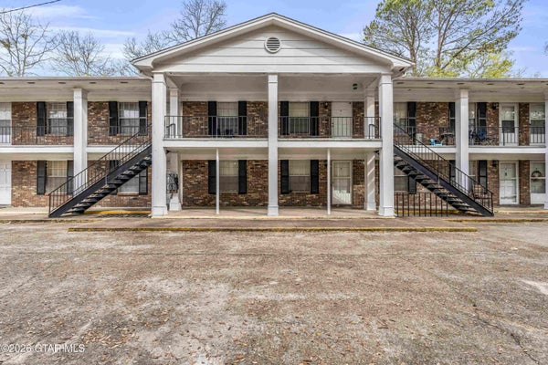 419 10TH ST S, COLUMBUS, MS 39701 - Image deaa2f23ee7b80996730a3f5fb83bda2/1168635551