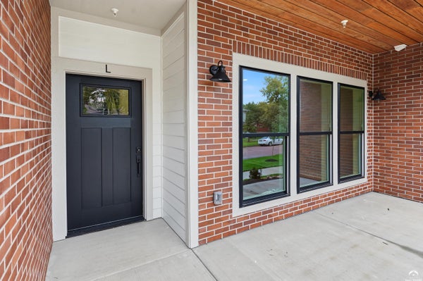 705 RHODE ISLAND STREET # E, LAWRENCE, KS 66044 - Image 33eab844008dc99daa7675acbb7ebe44/3795986367