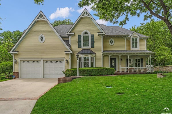 4516 CEDAR RIDGE CT, LAWRENCE, KS 66049 - Image 81ea64fc5fa80e2bcf577b5da96f2b68/3508405651