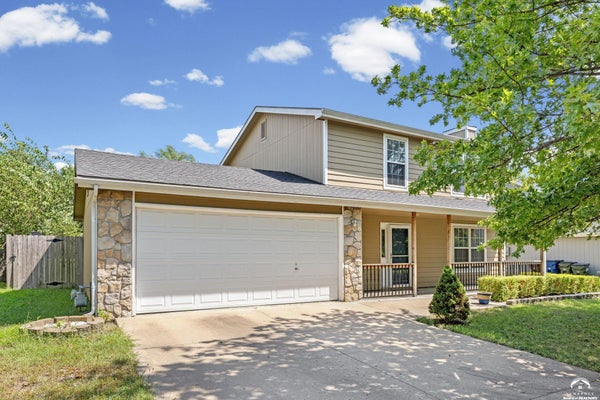 604 STOWE CT, LAWRENCE, KS 66049 - Image a3e32aec1f198ca12b4448daa6cb3eb2/27400400