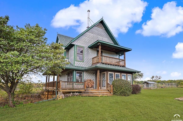 15944 54TH ST, OSKALOOSA, KS 66066 - Image e37cdf25ec12419a76d4892ebbebf4d8/863439760