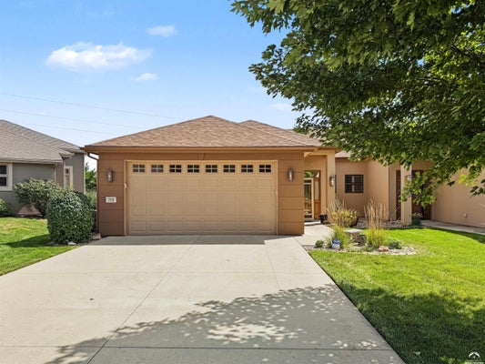 716 COVING CT, LAWRENCE, KS 66049 - Image f592ffcc0454dbd2a0db9412236b5cc2/3495994634