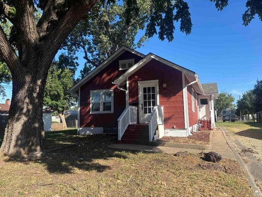 109 NE 16TH ST, ABILENE, KS 67410 - Image 108d30b60e80a6d93798f2143deeeadf/70504371