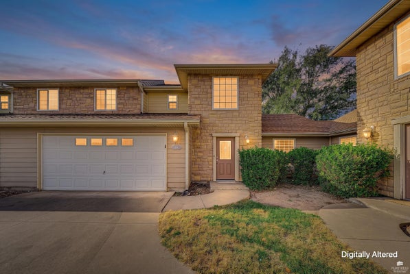 614 SEITZ CT, JUNCTION CITY, KS 66441 - Image 2da02c49f1348e8527a7fb5a30fcfc8f/3362907024