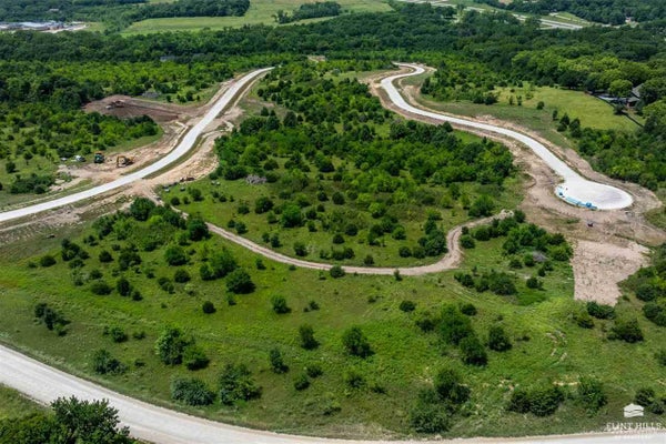 COUNTRYSIDE LN, SAINT GEORGE, KS 66535 - Image 696c1237bf3dc693011bbe284fde7b77/3999039633