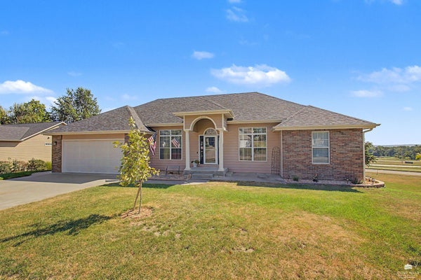 304 RUTHS LN, WAMEGO, KS 66547 - Image 72f428c19a5bbf0671291b962a2daa87/3191117088