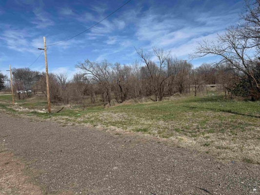 1111 N D ST, HERINGTON, KS 67449 - Image e2b88c078891c7df8cddec6c0d62b35e/2447181337