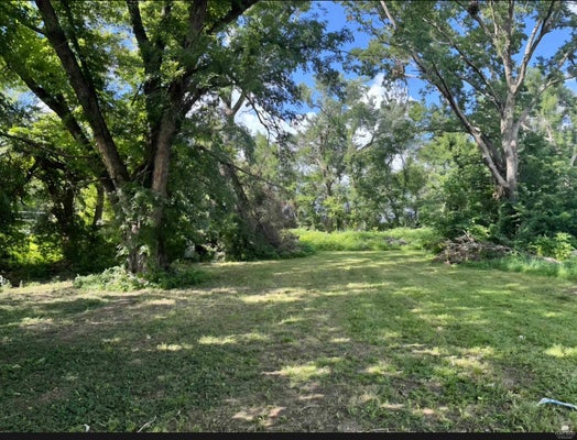 518 E GRANDVIEW DR, JUNCTION CITY, KS 66441 - Image febb01df02a4bd98db0eab3ff024db8f/642460128