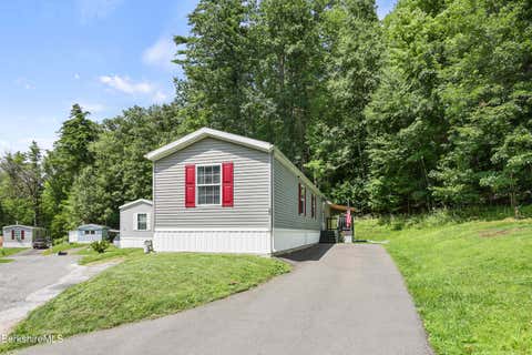 Mobile Home For Sale - 20 Pines Lodge Park Place Place<br/> Berkshire County, Williamstown, MA 01267