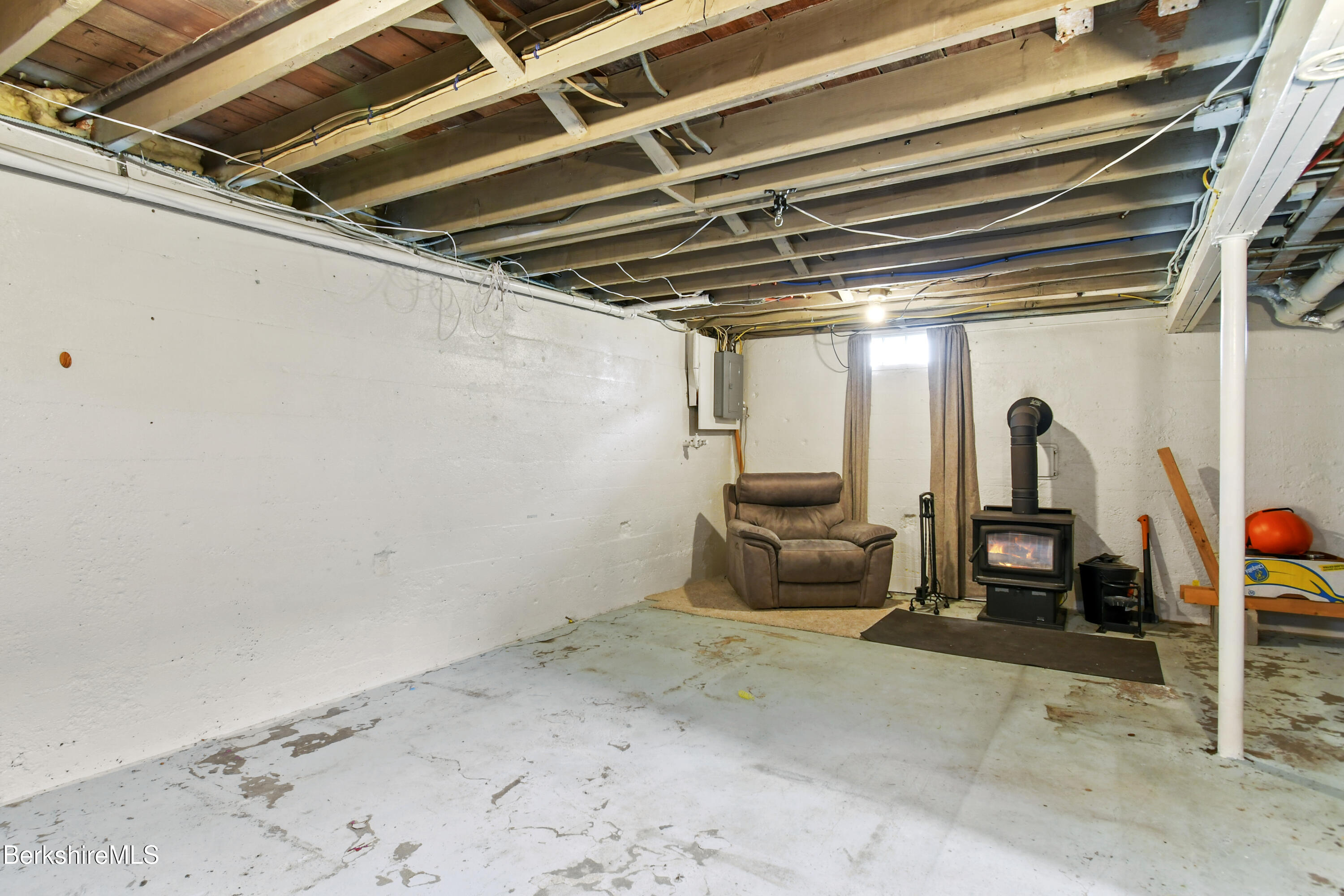 387 North St, Dalton, Massachusetts image 34