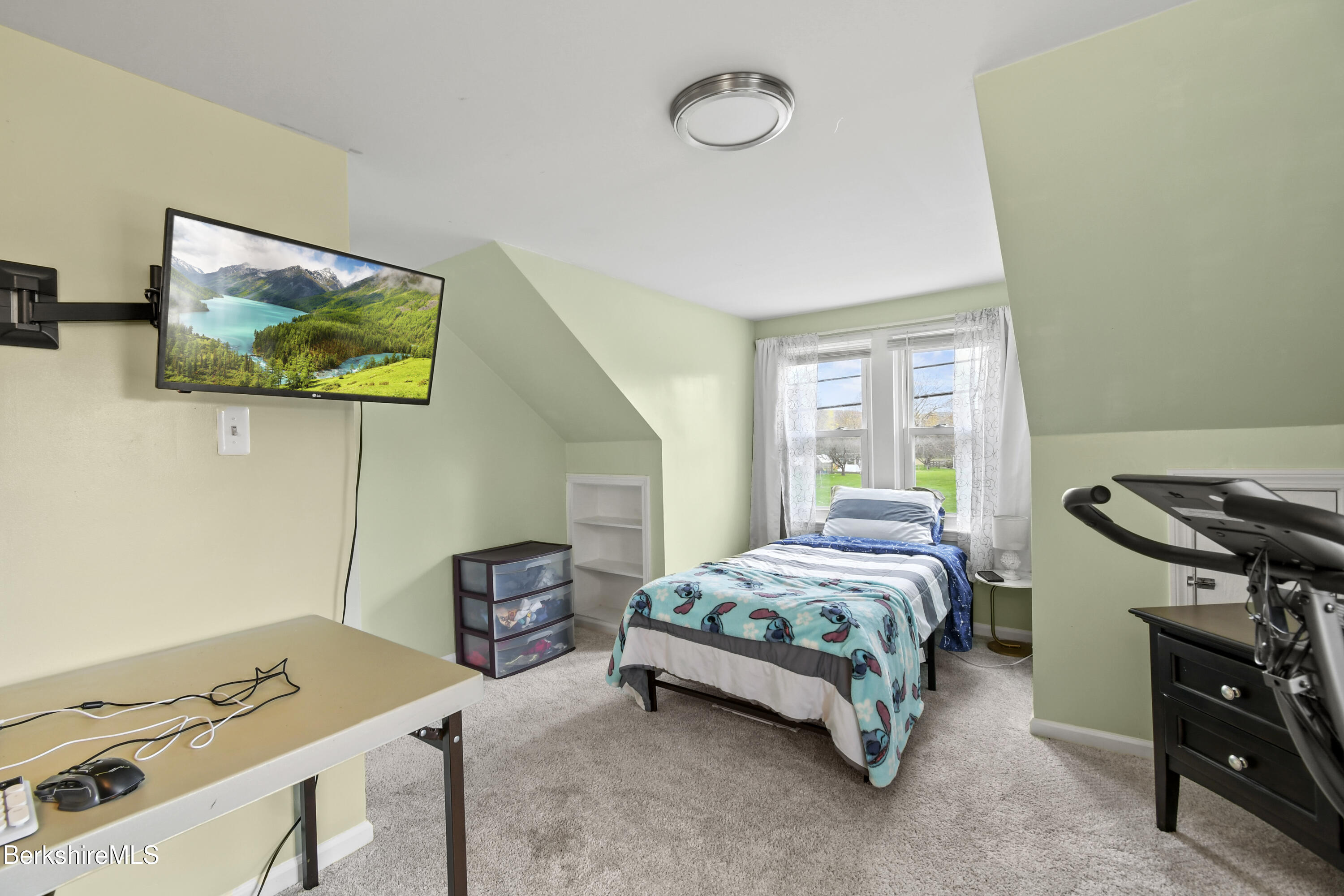 387 North St, Dalton, Massachusetts image 27