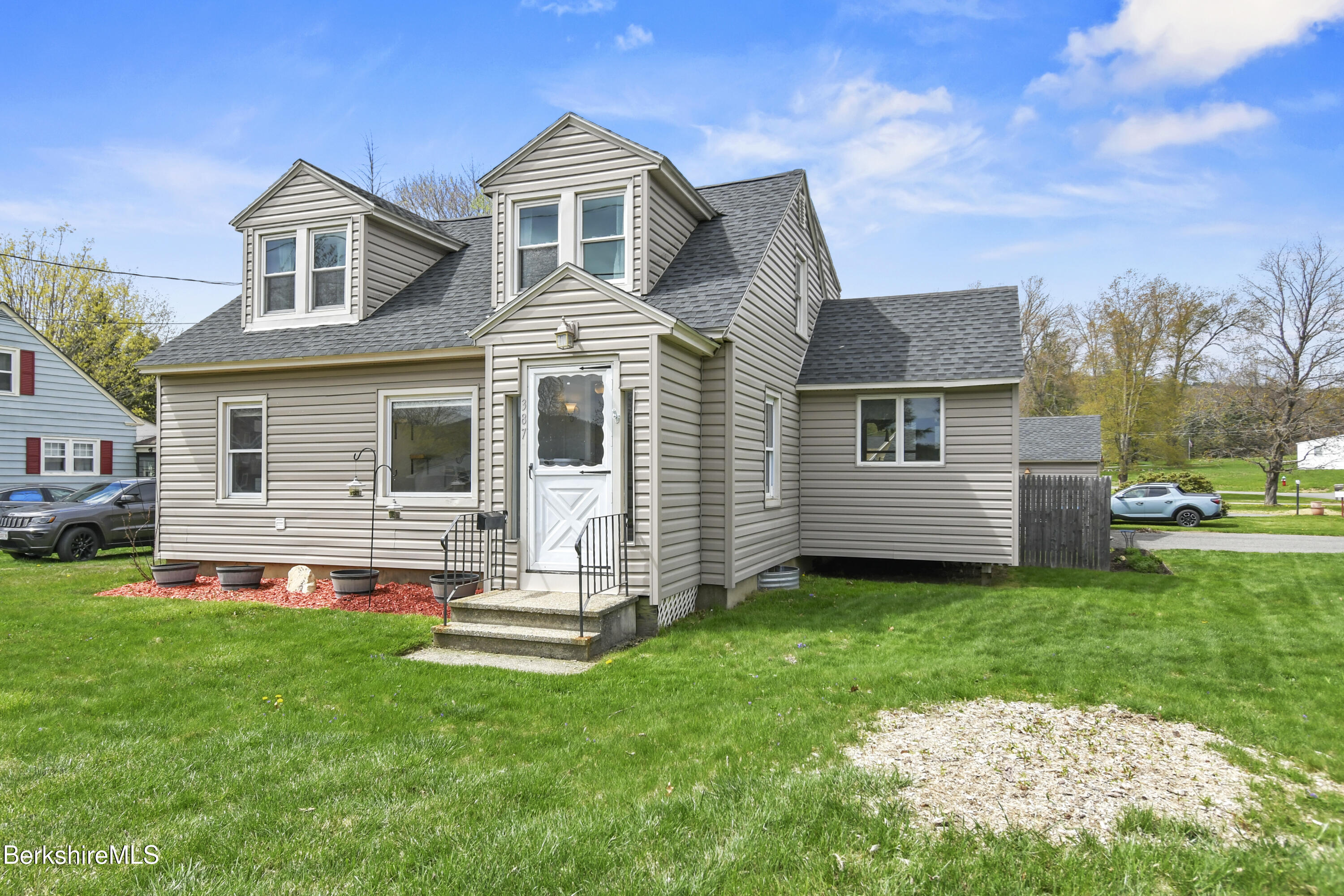 387 North St, Dalton, Massachusetts image 4