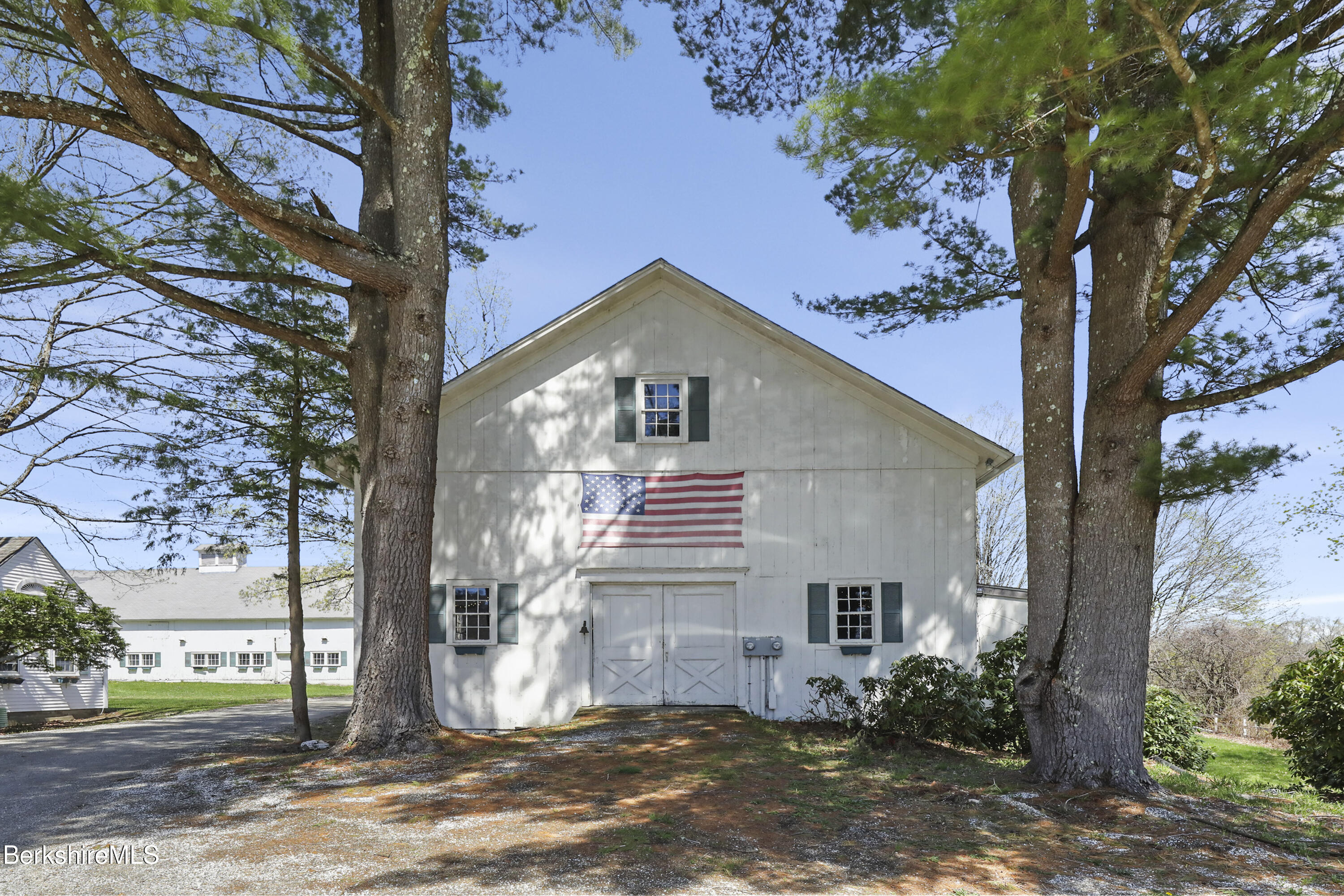802 State Rd, Richmond, Massachusetts image 39