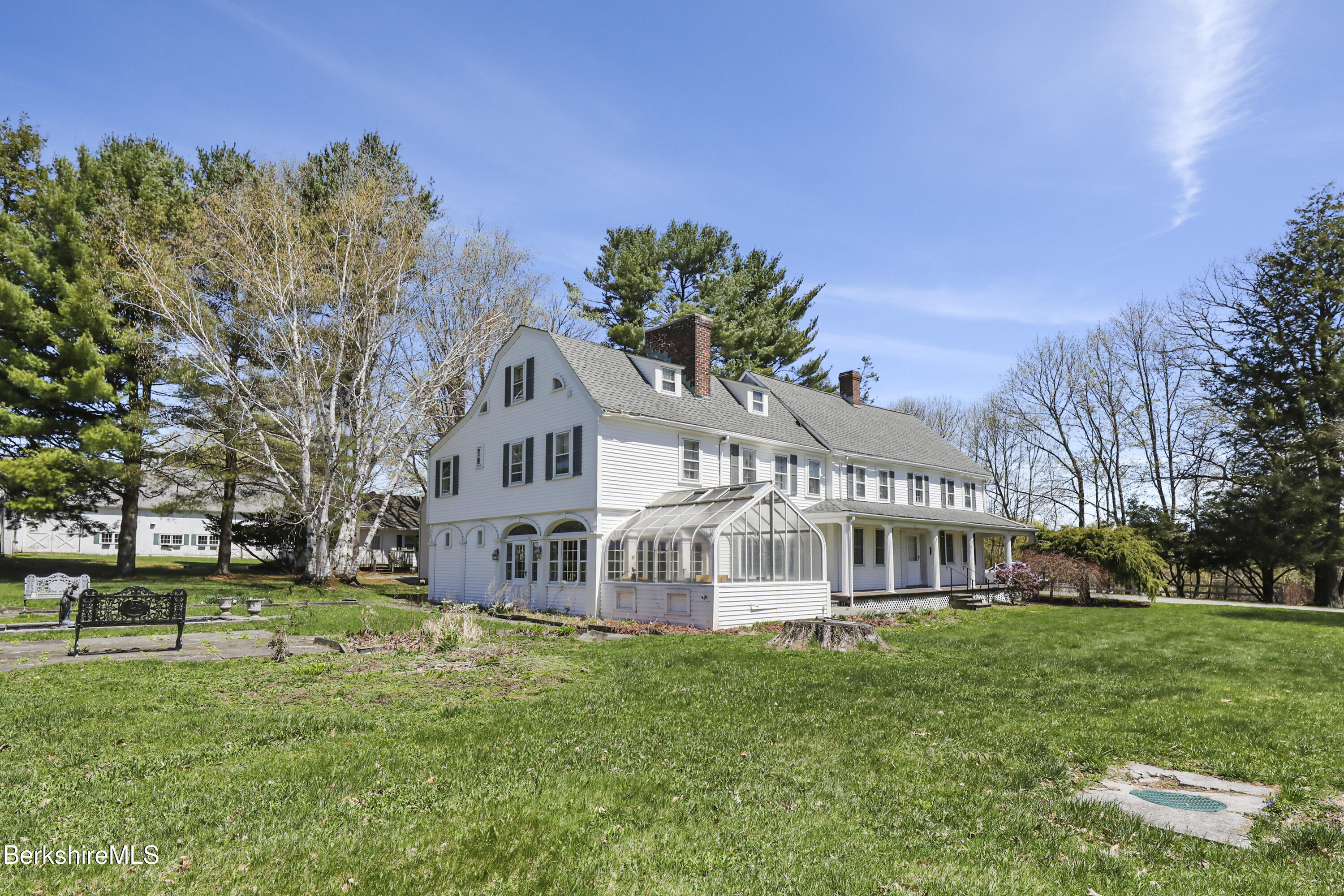 802 State Rd, Richmond, Massachusetts image 2