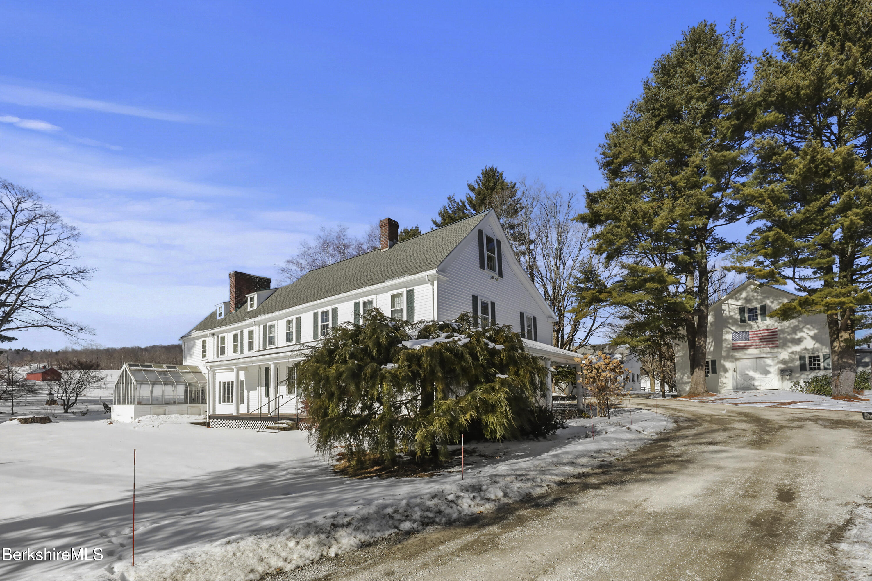 802 State Rd, Richmond, Massachusetts image 4