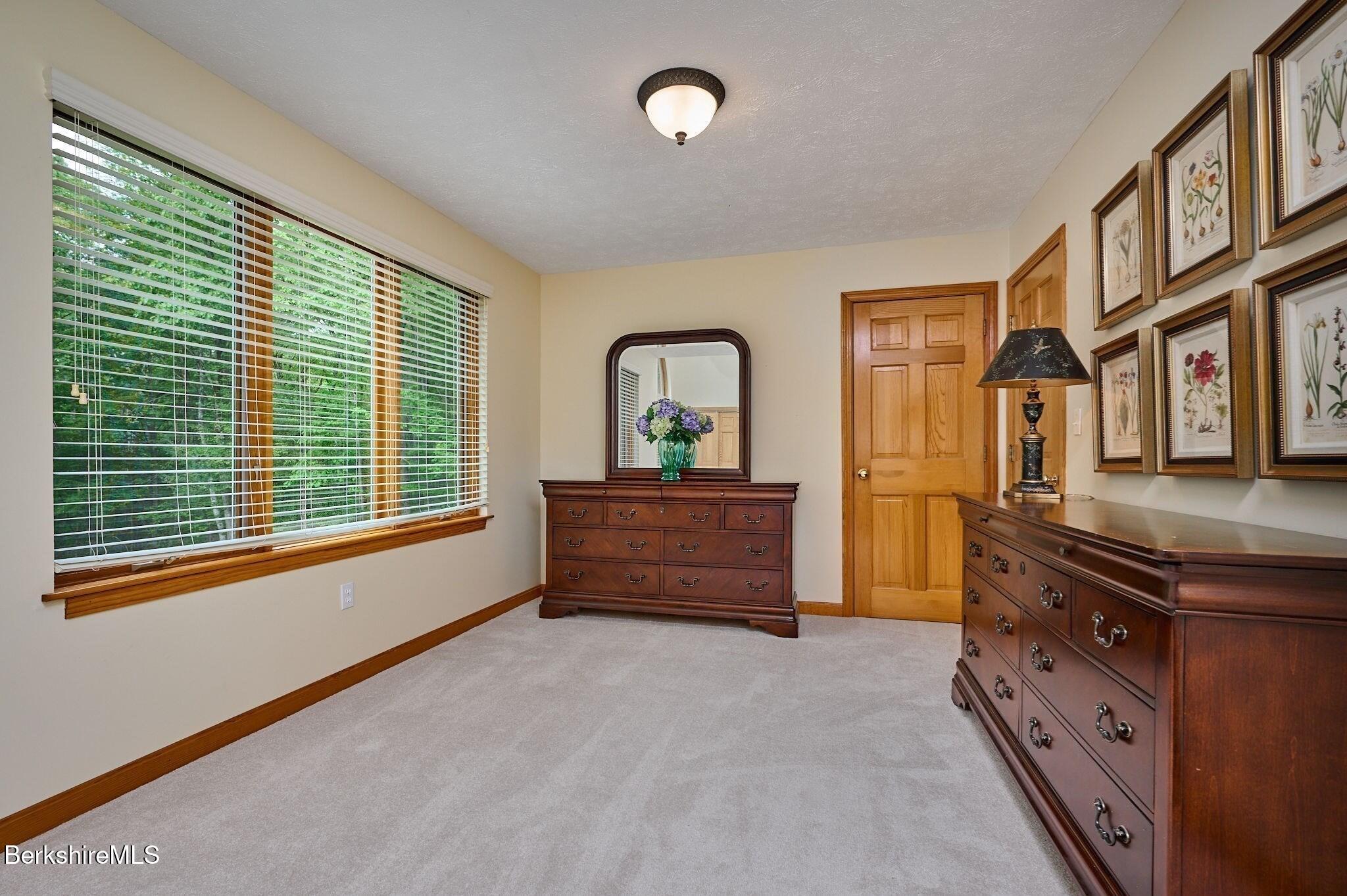 96 Petticoat Hill Rd, Williamsburg, Massachusetts image 31