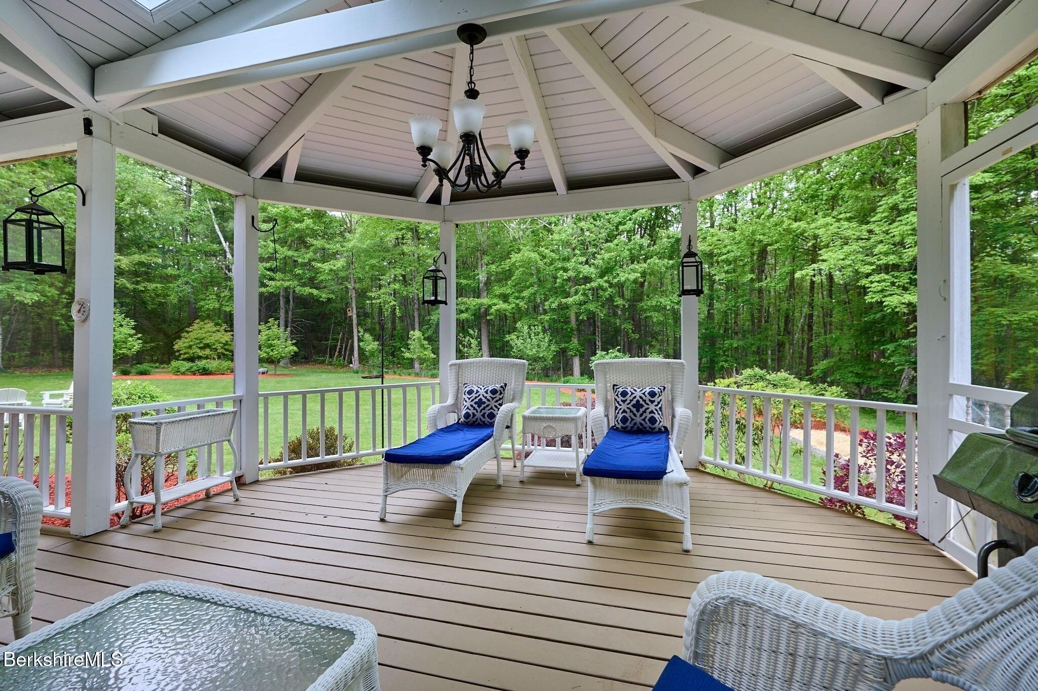 96 Petticoat Hill Rd, Williamsburg, Massachusetts image 9