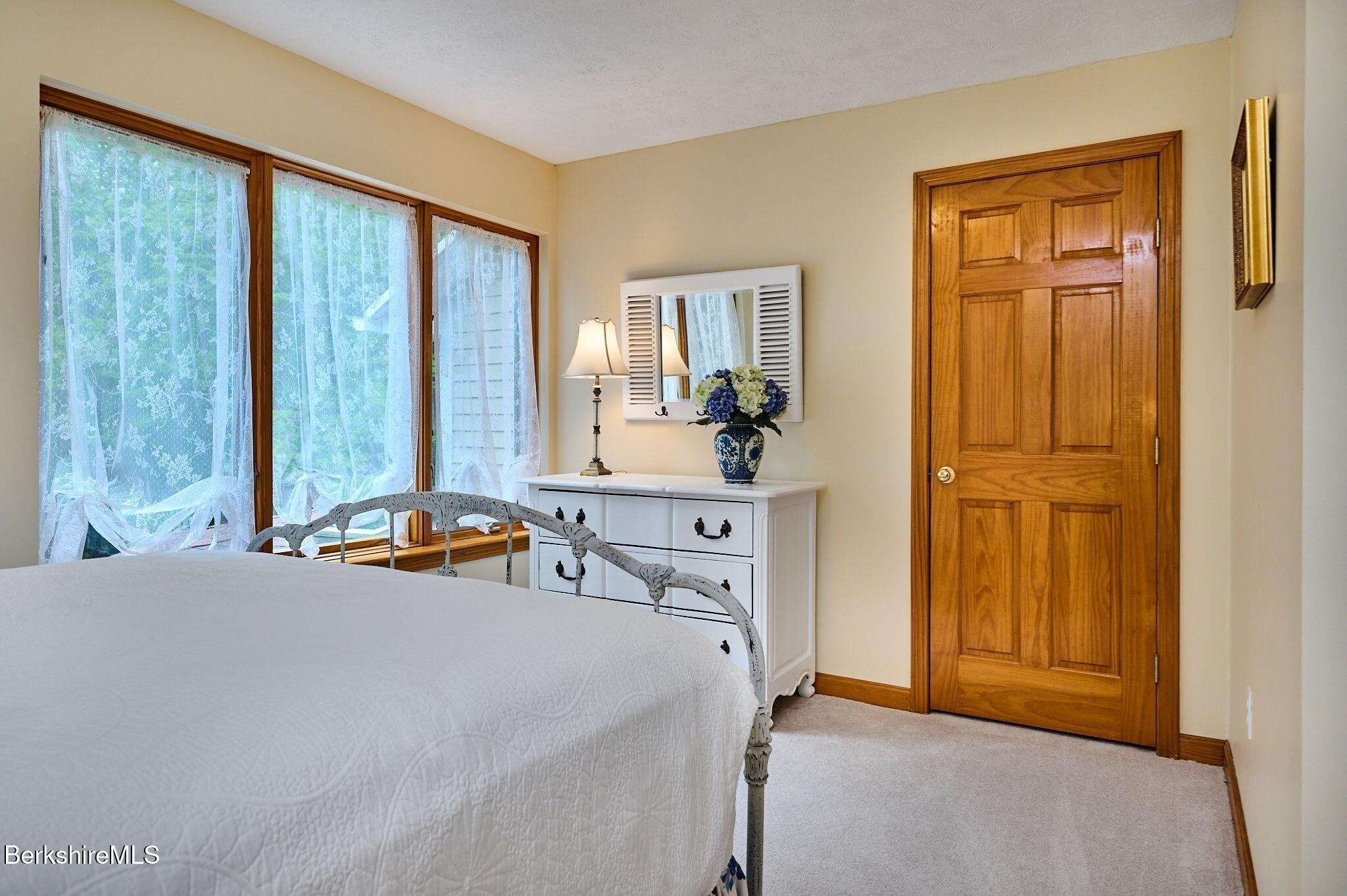 96 Petticoat Hill Rd, Williamsburg, Massachusetts image 32