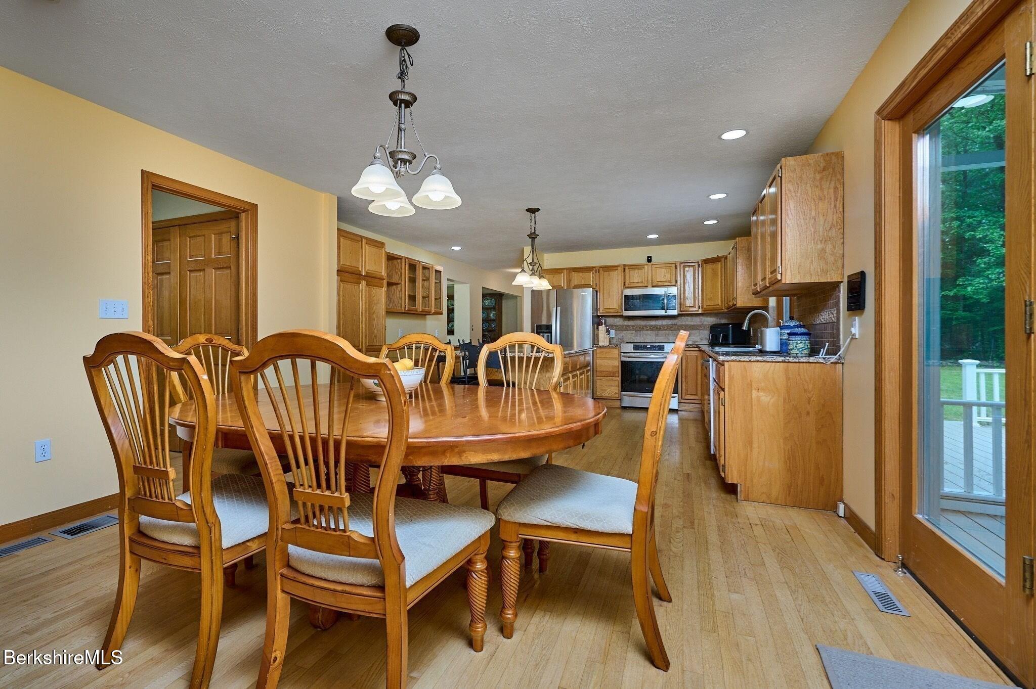 96 Petticoat Hill Rd, Williamsburg, Massachusetts image 13