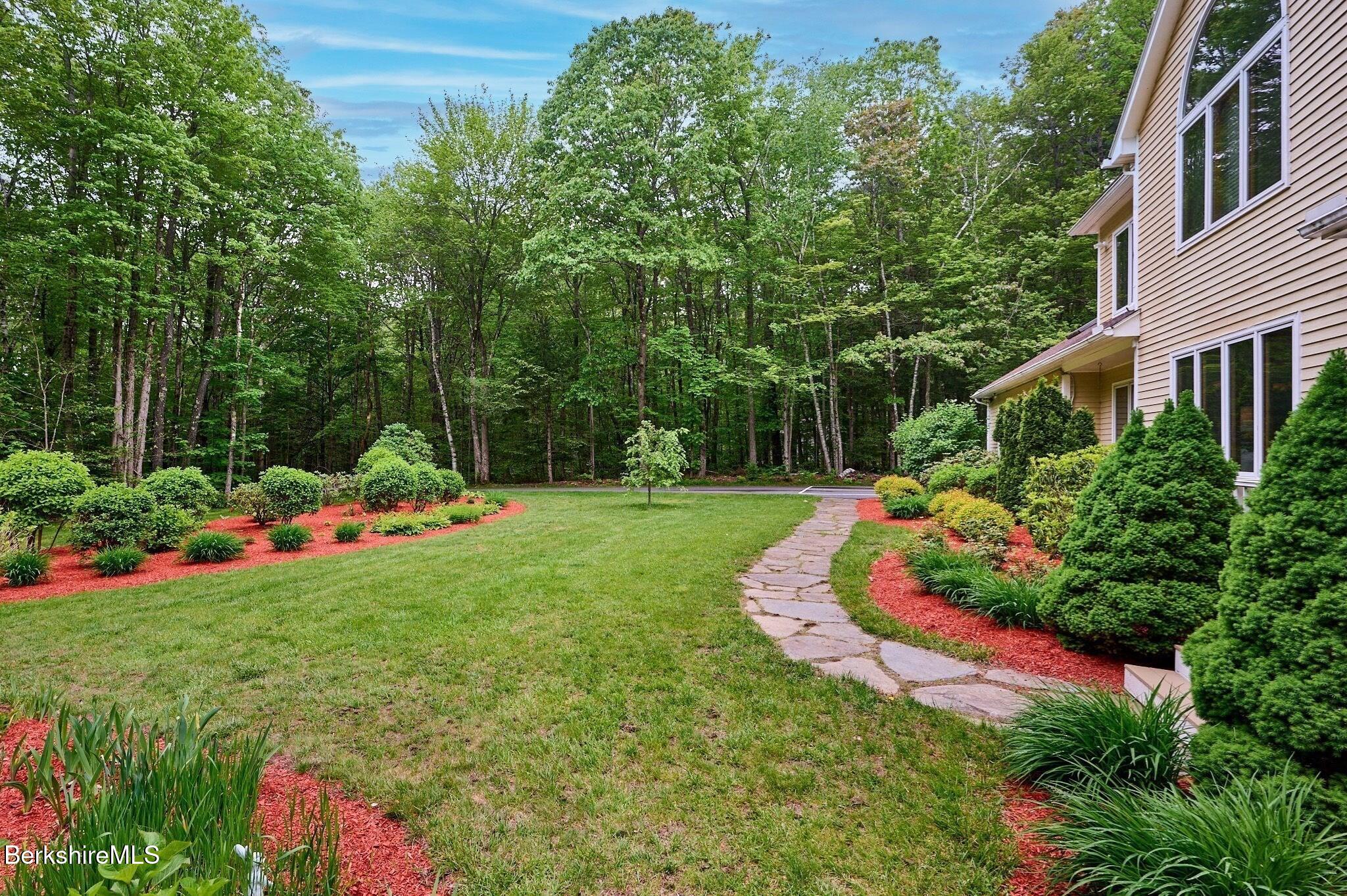 96 Petticoat Hill Rd, Williamsburg, Massachusetts image 36