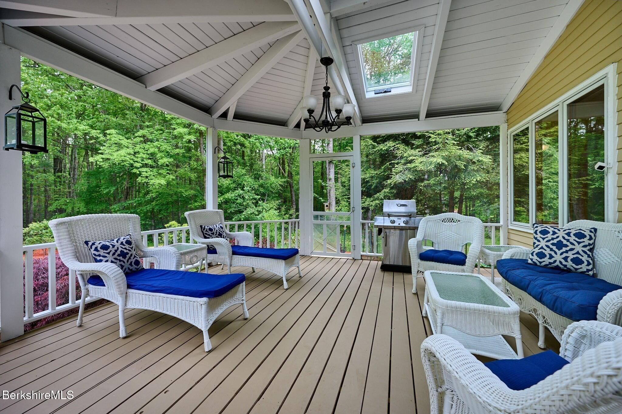 96 Petticoat Hill Rd, Williamsburg, Massachusetts image 8