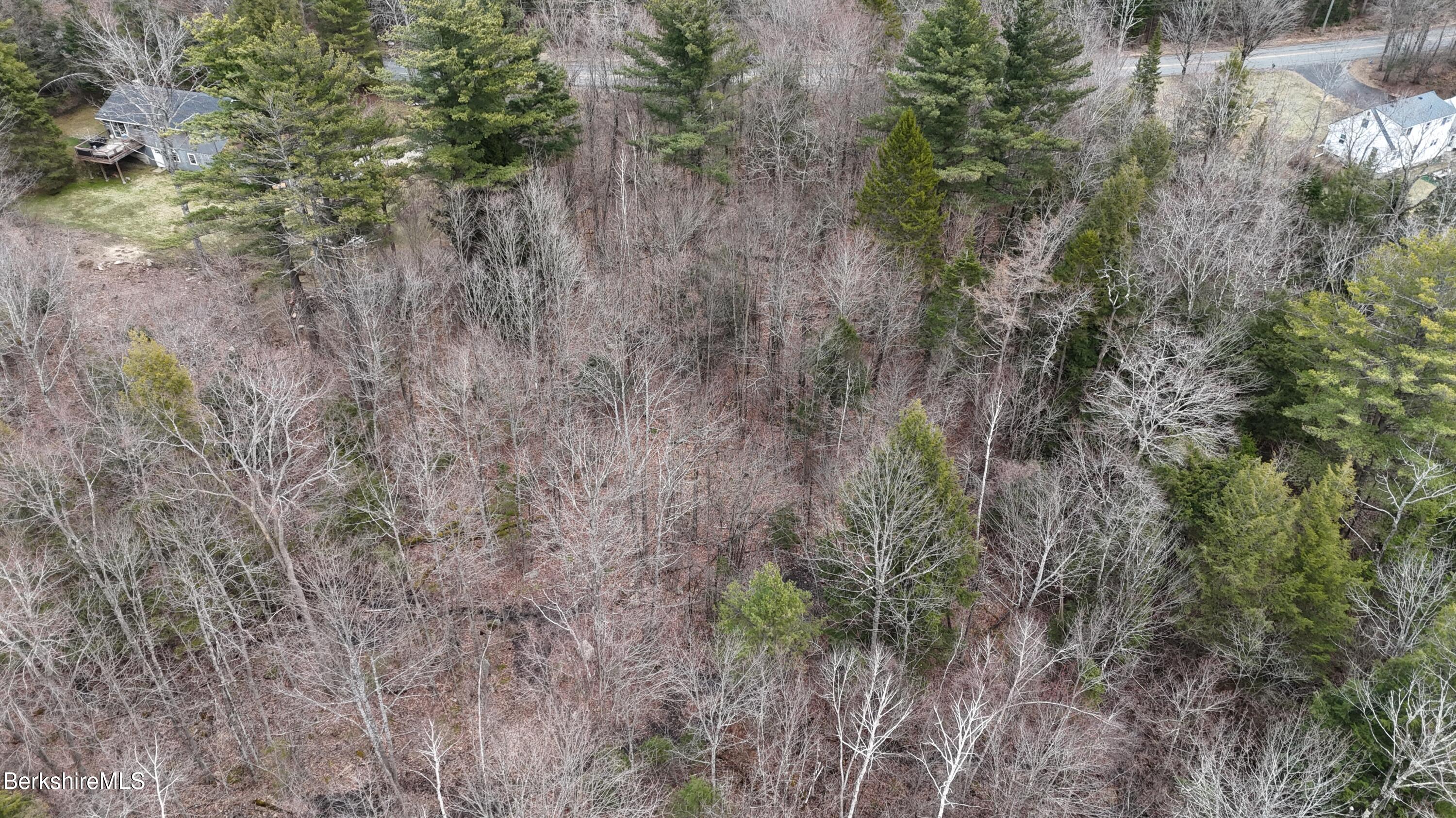 379 New Windsor Rd, Hinsdale, Massachusetts image 8