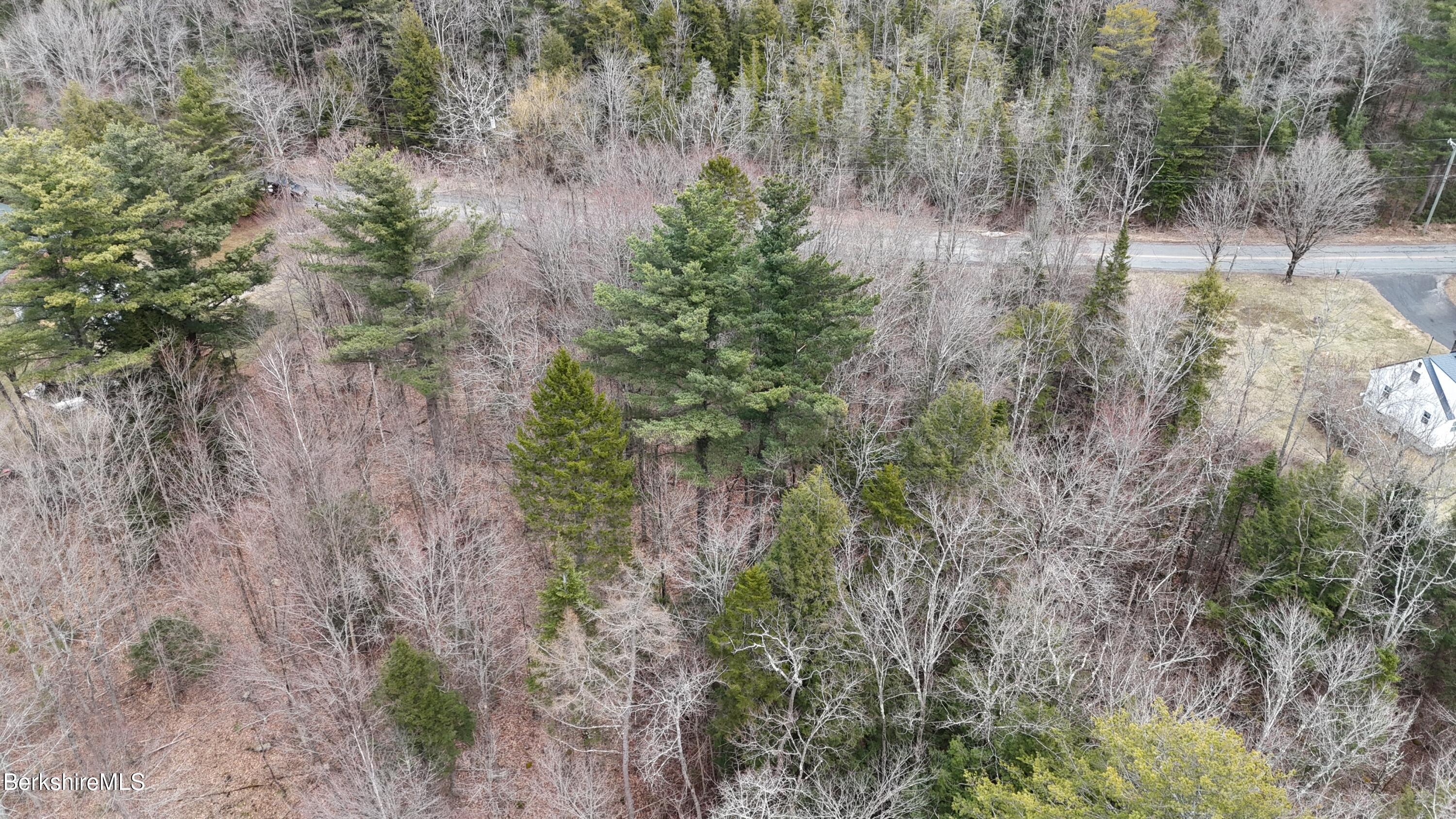 379 New Windsor Rd, Hinsdale, Massachusetts image 6